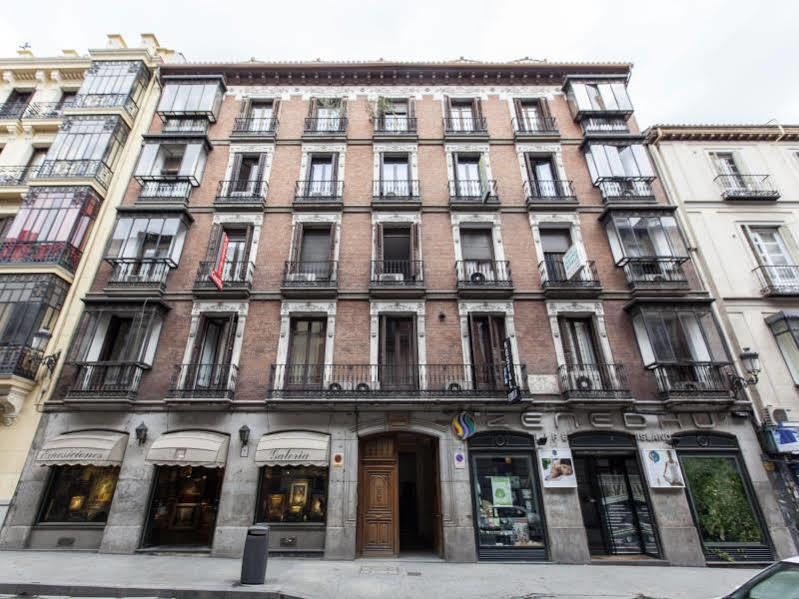 Hostal Castilla I Atocha Madrid Eksteriør billede